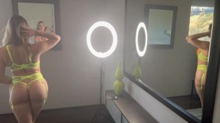 Mia 2022 I’m fucking hot 